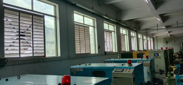 什么工廠可以安裝水簾風(fēng)機來降溫